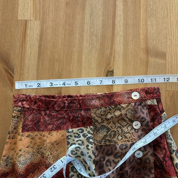 Vintage 90's Skirt Size 4 (XS) Red Multicolor Animal Print Long Artsy Retro Boho - Picture 15 of 16